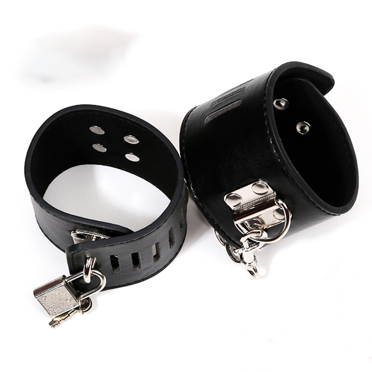 Fetish Store Lock Me Up Handboeien Zwart